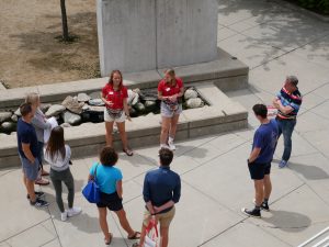 Student staff give a tour of campus